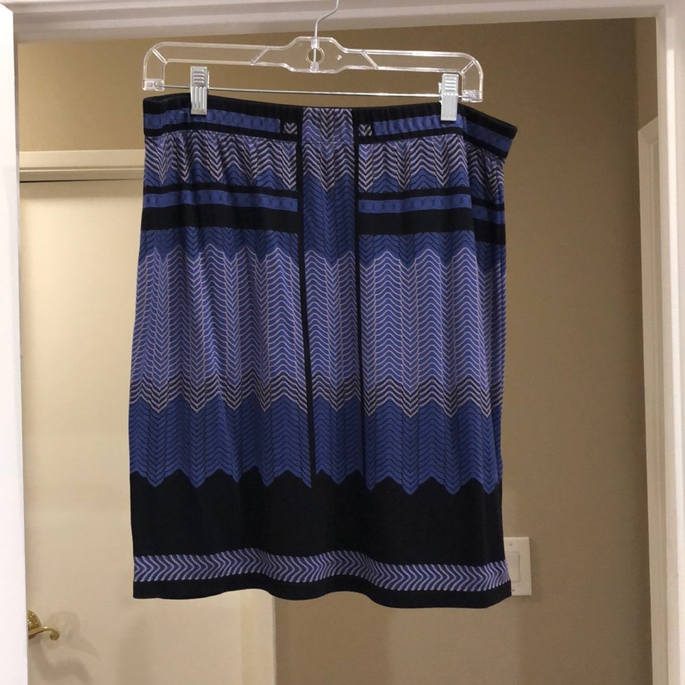 Women’s flowy skirt